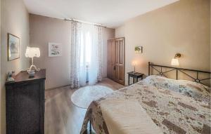 Maisons de vacances Lovely Home In Cazouls-Les-Beziers : photos des chambres