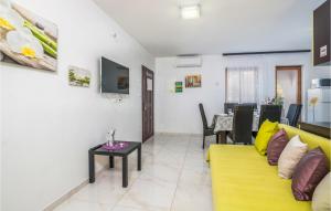 Stunning Apartment In Njivice With Wifi