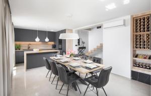 Awesome Home In Jurazini With Sauna 