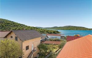 Apartment Pirovac Hrvatske Mladezi