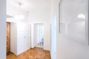 Cosy and bright Saint Ignoto Apartment by Reside Baltic