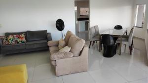 Casa Mansão 4 Suítes 5 Banheiros Vista Sensacional Piscina 3m x12m