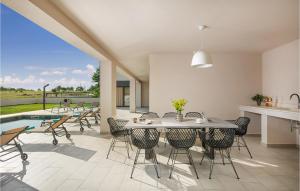 Awesome Home In Jurazini With Sauna 