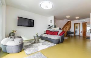 Beautiful Home In Medulin With Sauna