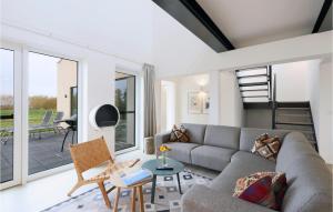 Gorgeous Home In Lembruchdümmer See