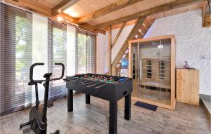 Gorgeous Home In Sveti Ivan Zelina