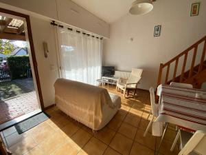 Maisons de vacances Maison classee avec jardinets a 800m de la plage : photos des chambres