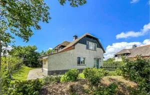 Cozy Home In Makkum With Kitchen - Makkum