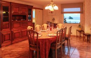 Maisons de vacances Beach Front Home In Plougonvelin : photos des chambres