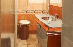 Maisons de vacances Beach Front Home In Plougonvelin : photos des chambres