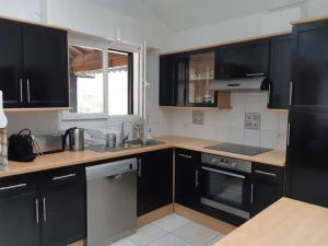 Maisons de vacances Villa Ocean-s four : photos des chambres