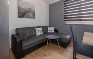 3 Bedroom Stunning Home In Otocac