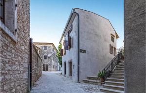 Awesome Home In Bale With Wifi