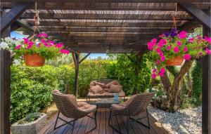 Nice Home In Risika With House Sea View 