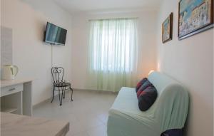 Nice Apartment In Rabac With Kitchen 