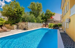 Cozy Apartment In Baska With Wifi 
