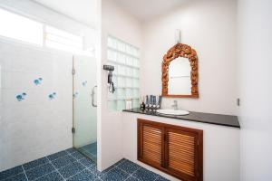 芭东villa3四卧海景泳池别墅芭东海滩近班赞Bangla