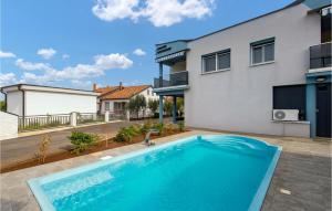 1 Bedroom Awesome Apartment In Vrh