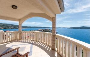 Amazing Home In Sevid With Outdoor Swimming Pool 