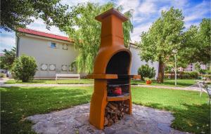 Gorgeous Apartment In Baska With Wifi