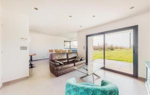 Amazing Apartment In Planguenoual