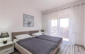 Stunning Home In Povile With Wifi 