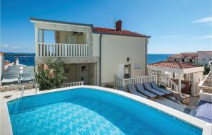 Amazing Home In Sevid With Outdoor Swimming Pool 