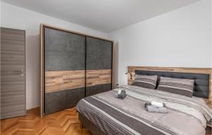 Cozy Apartment In Rijeka With Wifi