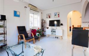 Beautiful Home In Torrevieja With Wifi