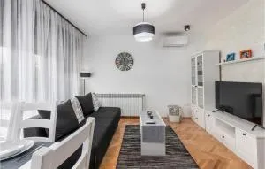 Cozy Apartment In Rijeka With Wifi - Čavle