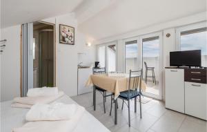 Nice Apartment In Senj