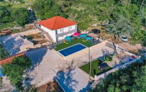 Amazing Home In Prgomet With Wifi