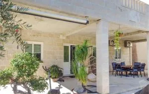 1 Bedroom Beautiful Apartment In Cavtat - Brotnice