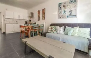 Amazing Apartment In Oostende With Wifi - 布列登