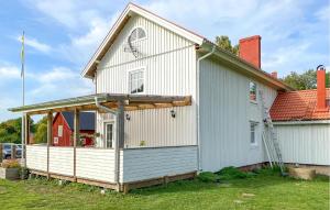 4 Bedroom Stunning Home In Svängsta