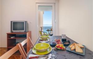 Apartment Podstrana 3