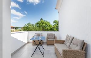 Stunning Apartment In Medulin With Wifi