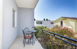 Stunning Apartment In Medulin With Wifi