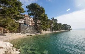 Lovely Apartment In Jesenice With Wifi - Krilo