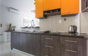 Lovely Apartment In Jesenice With Wifi