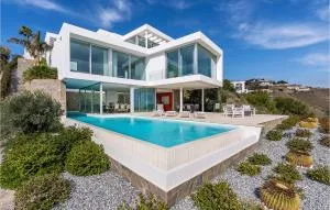 Stunning Home In Granada - Ítrabo