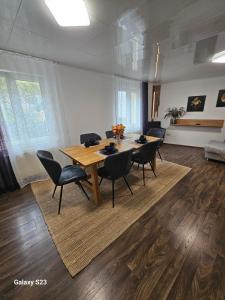 E"STEIN 3 ZKB Balkon