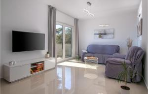 Awesome Home In Medulin 