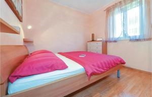 3 Bedroom Amazing Home In Sibenik 