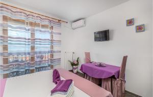 Beautiful Apartment In Crikvenica 
