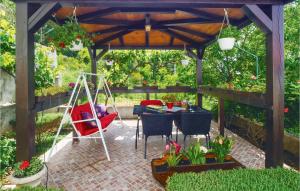 Nice Studio In Omis With House Sea View