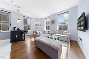Two Modern Central London Apartments with AC Near Big Ben & Buckingham Palace