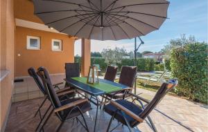3 Bedroom Lovely Home In Savudrija 