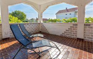 Beautiful Apartment In Pinezici