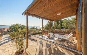 Stunning Home In Mandre With Kitchen 